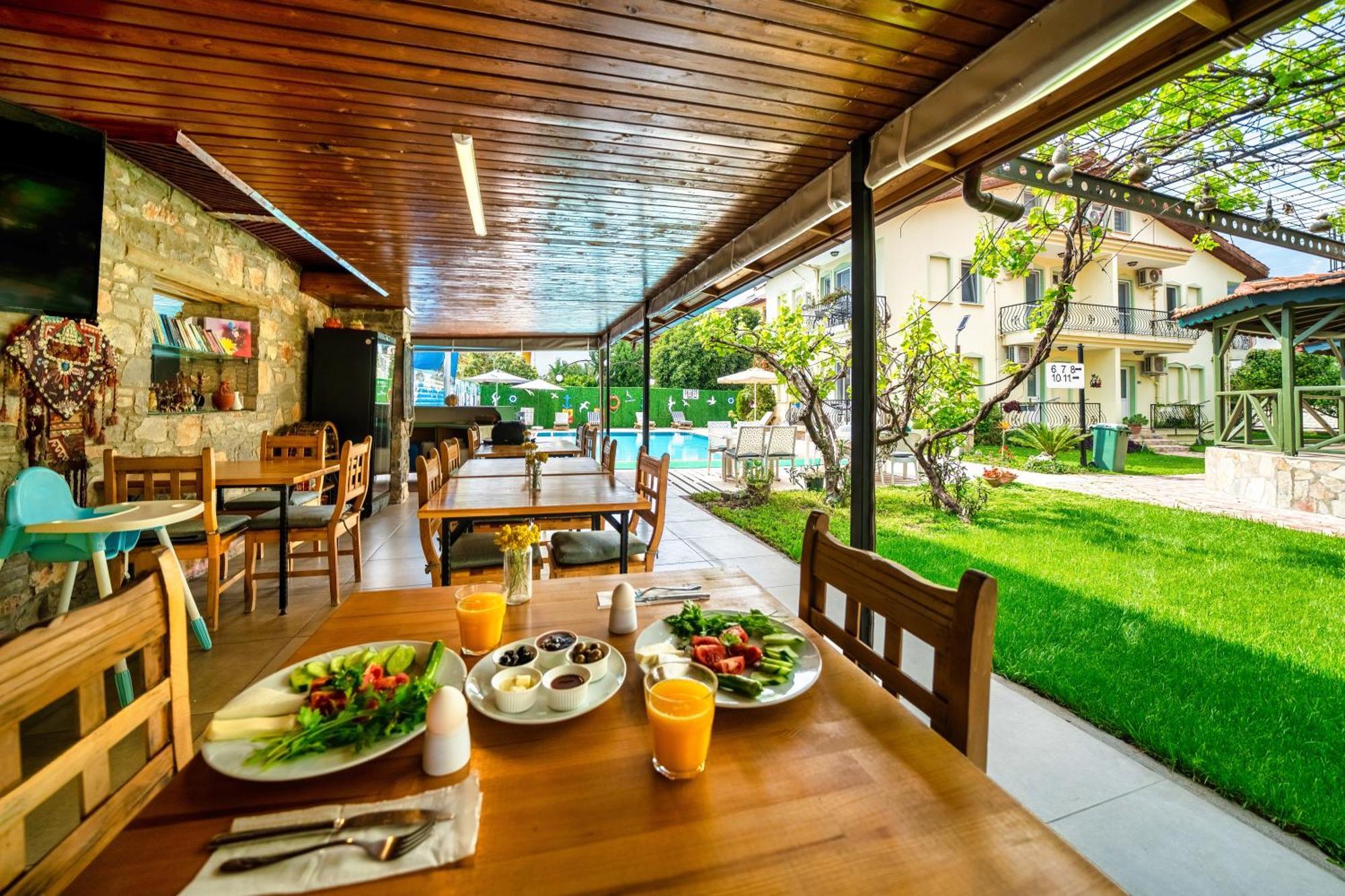 Dedeminn Garden Hotel Göcek Esterno foto