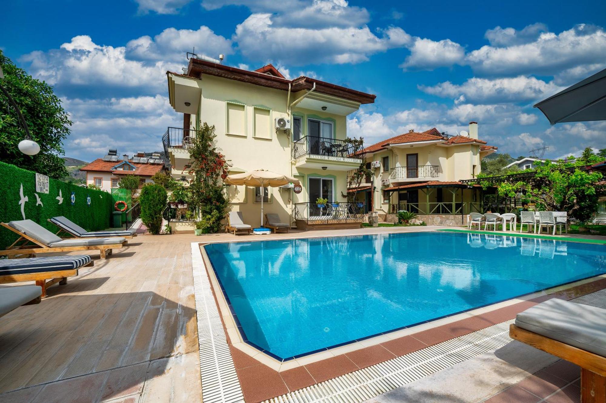 Dedeminn Garden Hotel Göcek Esterno foto
