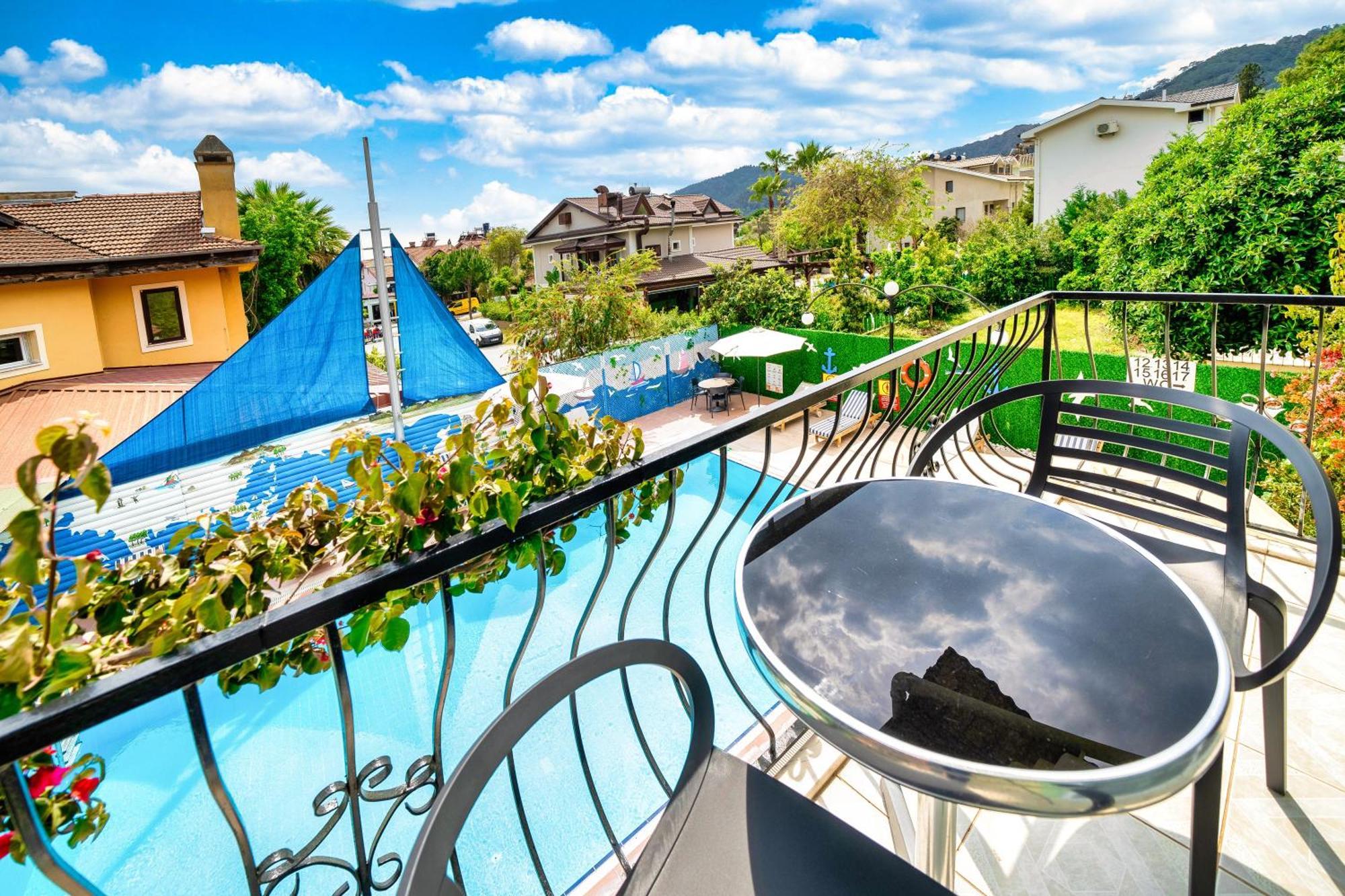 Dedeminn Garden Hotel Göcek Esterno foto
