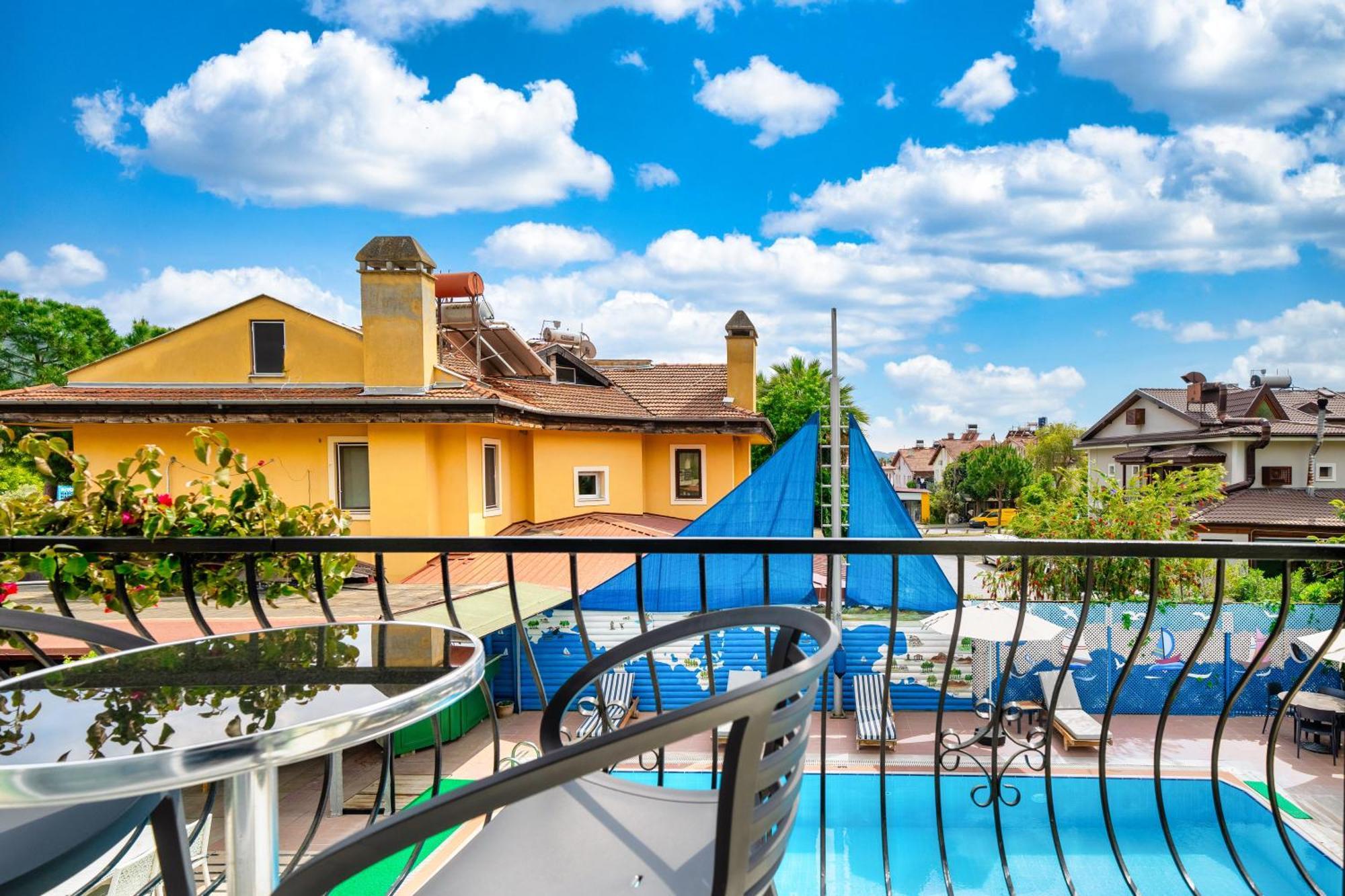 Dedeminn Garden Hotel Göcek Esterno foto