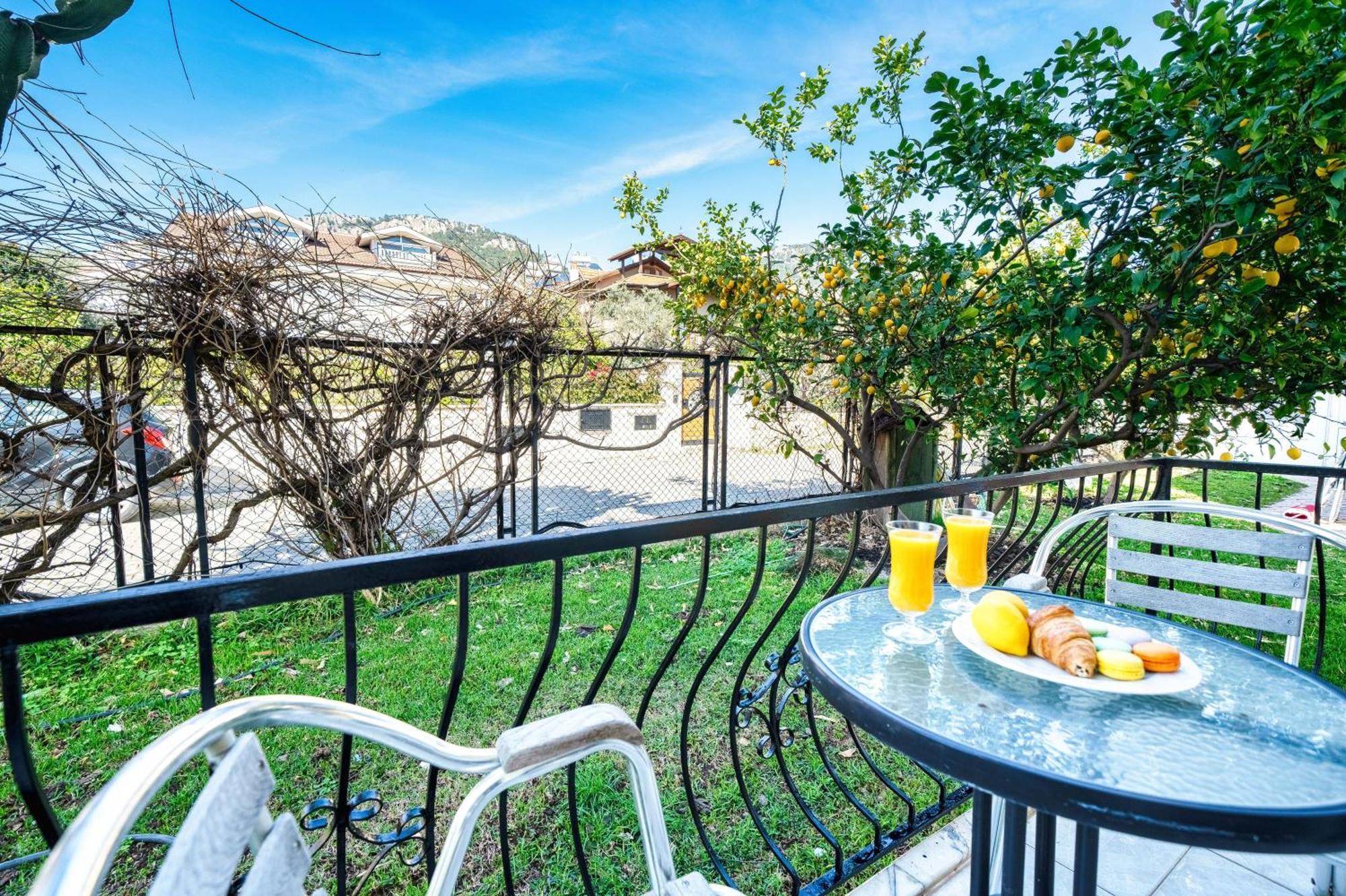Dedeminn Garden Hotel Göcek Esterno foto